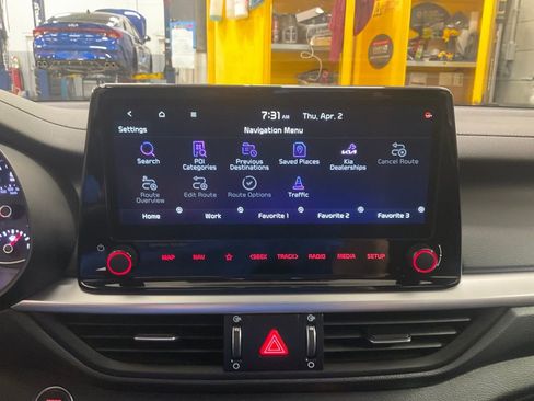 Used 2024 Kia Forte GT-Line w/ GT-Line Premium Package image 17