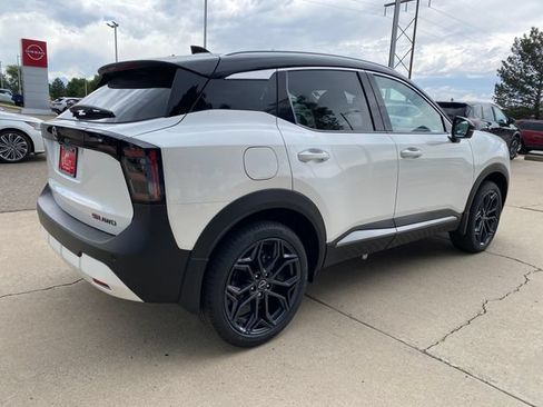 New 2026 Nissan Kicks SR w/ SR Premium Package AWD/4WD image 6