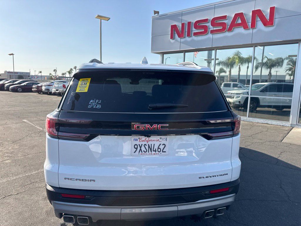 Used 2026 GMC Acadia Elevation FWD image 3