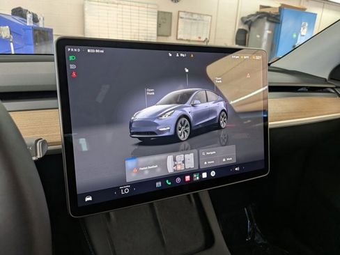 Used 2025 Tesla Model Y Long Range AWD/4WD image 15