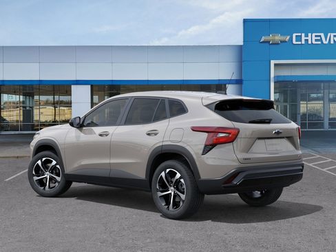 New 2026 Chevrolet Trax RS FWD image 3