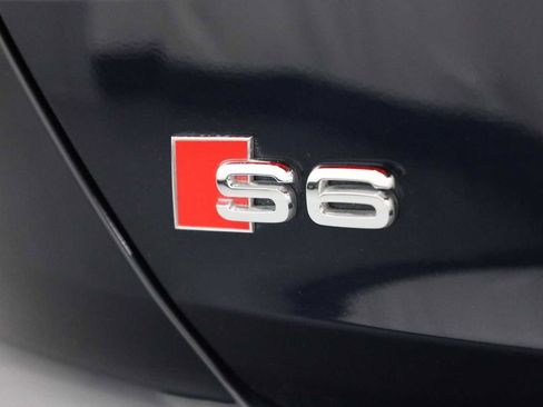 Used 2022 Audi S6 Premium Plus image 8