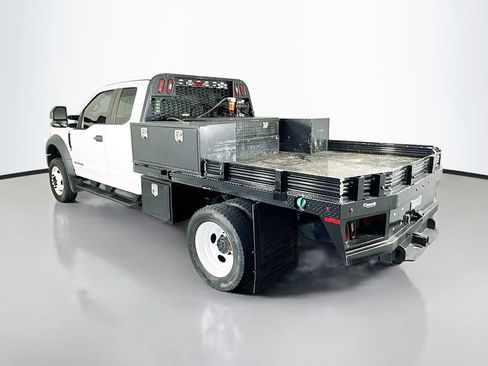 Used 2019 Ford F550 4x4 SuperCab Super Duty image 5