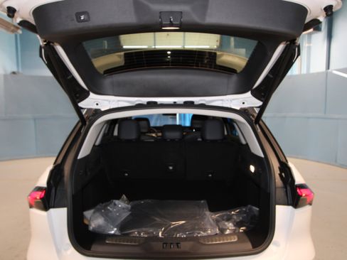 New 2026 Lincoln Nautilus Premier w/ Equipment Group 102A image 45