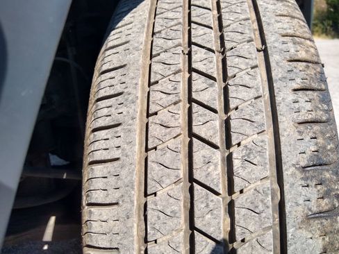 Used 2015 Jeep Cherokee Sport image 38