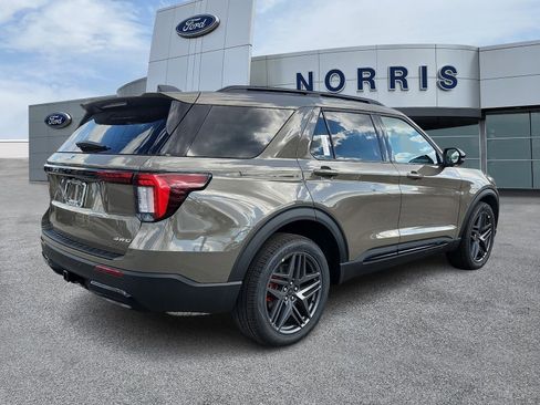 New 2026 Ford Explorer ST-Line AWD/4WD image 4