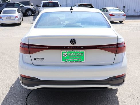Used 2025 Volkswagen Jetta S FWD image 4