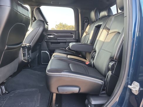 Used 2023 RAM 3500 Laramie image 12