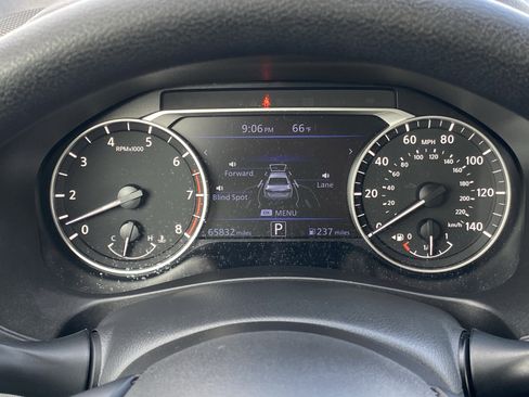 Used 2023 Nissan Altima 2.5 SV image 28