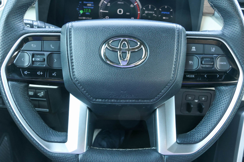 Used 2023 Toyota Tundra Capstone AWD/4WD image 34