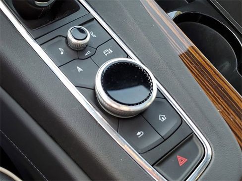 Used 2021 Cadillac Escalade Premium Luxury w/ Driver Assist Tech Package image 21