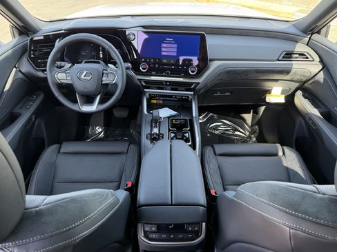 New 2026 Lexus TX 550h AWD Plug-In Hybrid w/ Technology Package image 28