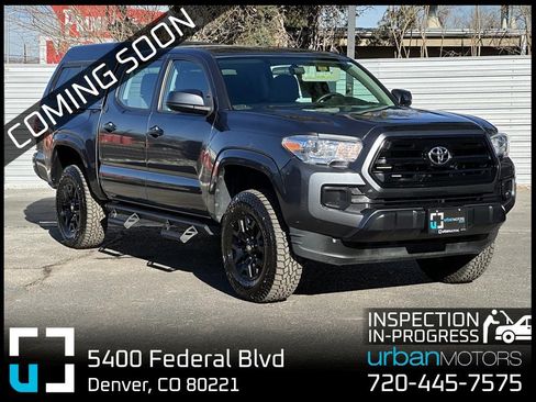 Used 2017 Toyota Tacoma SR image 1