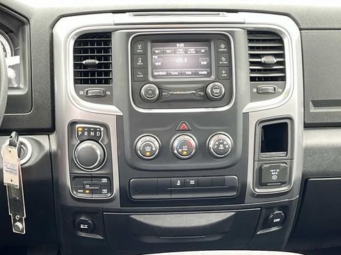 Used 2023 RAM 1500 Classic SLT AWD/4WD image 16