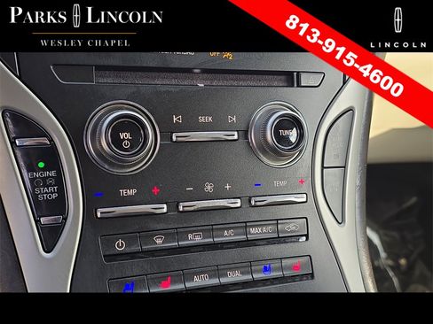 Used 2019 Lincoln Nautilus Reserve image 24
