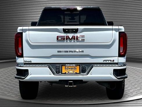 Used 2021 GMC Sierra 2500 AT4 w/ AT4 Premium Plus Package AWD/4WD image 5