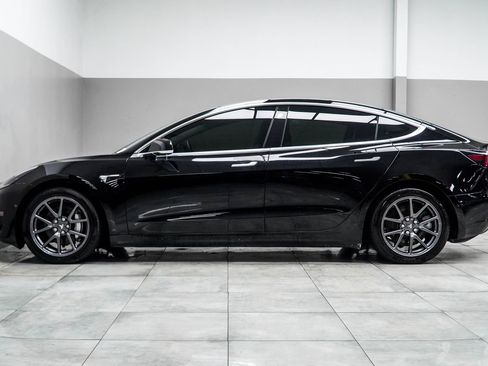 Used 2020 Tesla Model 3 Long Range AWD/4WD image 9