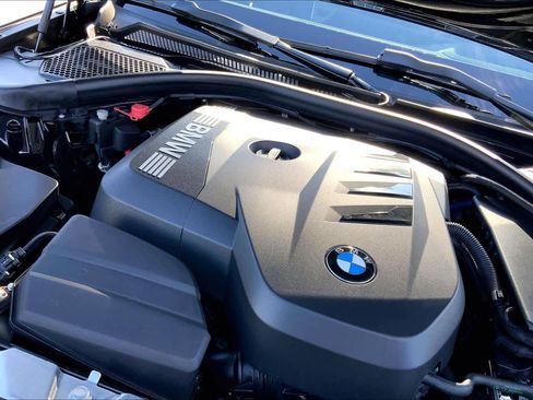 Certified 2025 BMW 330i Sedan image 32