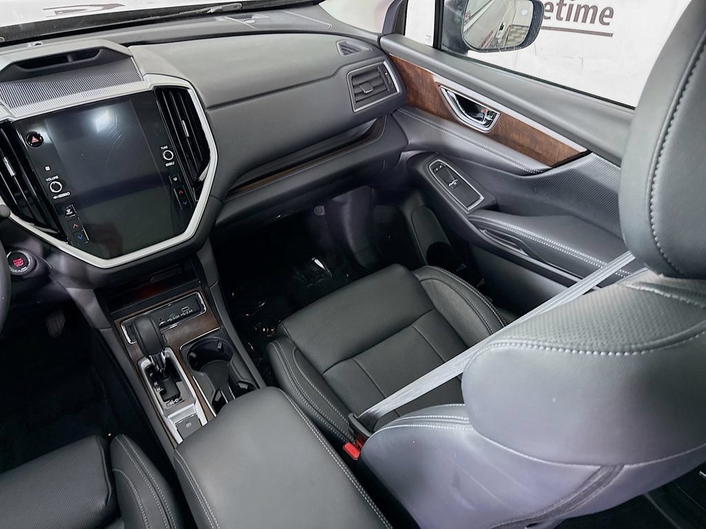 Used 2023 Subaru Ascent Touring AWD/4WD image 28
