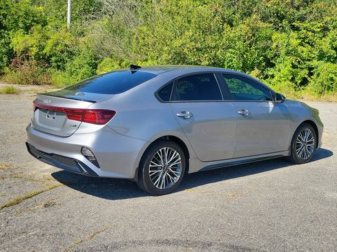 Used 2024 Kia Forte GT-Line w/ GT-Line Premium Package FWD image 5