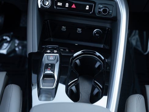 New 2025 Audi Q5 Premium Plus image 15