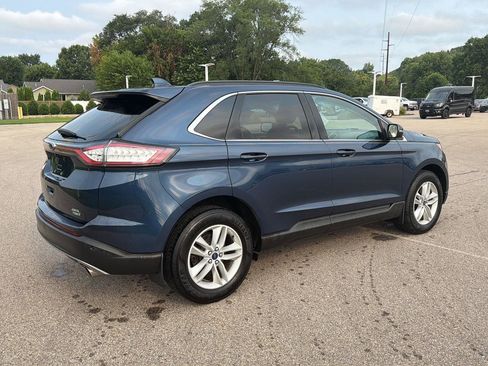 Used 2017 Ford Edge SEL w/ Equipment Group 201A AWD/4WD image 2