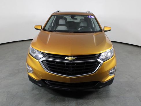 Used 2018 Chevrolet Equinox LT w/ Sun & Infotainment Package FWD image 13