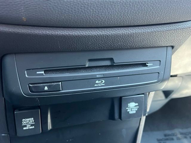 Used 2019 Honda Odyssey Touring image 32
