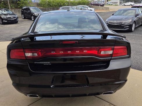 Used 2012 Dodge Charger SXT Plus AWD/4WD image 4