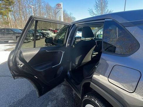 Certified 2024 Toyota RAV4 LE image 31