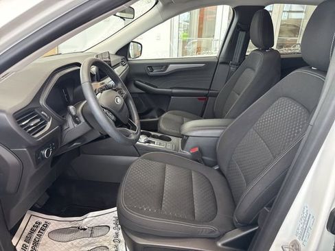 Certified 2023 Ford Escape Active AWD/4WD image 15