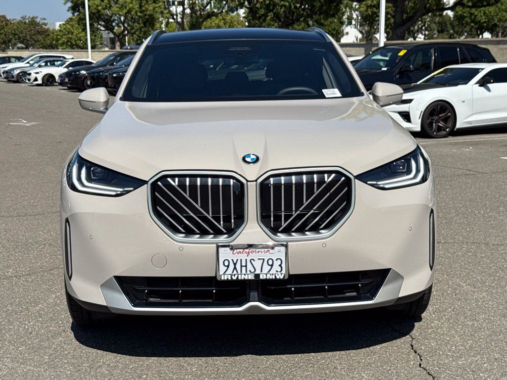 Used 2026 BMW X3 xDrive30i w/ Premium Package AWD/4WD image 4