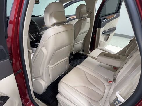Used 2019 Lincoln MKC Select w/ Select Plus Package image 26
