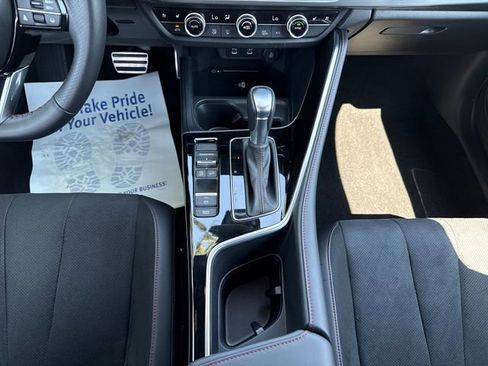 Certified 2025 Acura ADX A-Spec image 13