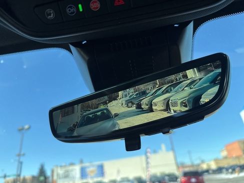 New 2026 Chevrolet Equinox ACTIV w/ Convenience Package III image 39