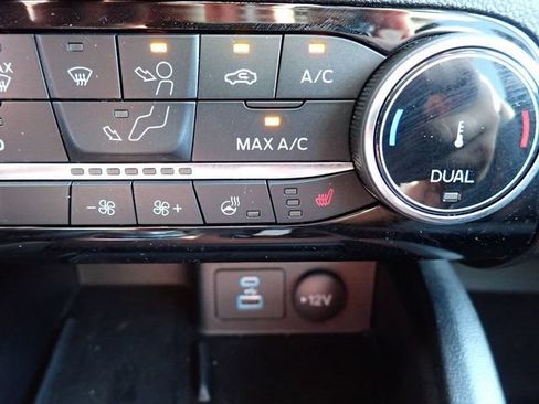 Used 2022 Ford Escape SEL w/ SEL Stealth AWD Package image 26