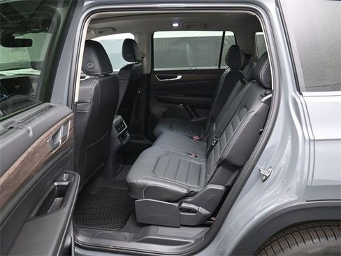 New 2026 Volkswagen Atlas SEL image 11