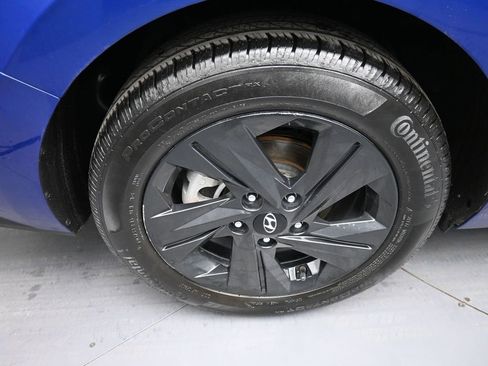 Certified 2023 Hyundai Elantra SEL w/ Cargo Package image 12