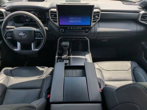 Used 2026 Toyota Sequoia Platinum AWD/4WD image 29