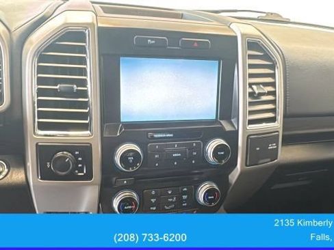Used 2015 Ford F150 Lariat w/ Equipment Group 502A Luxury AWD/4WD image 13