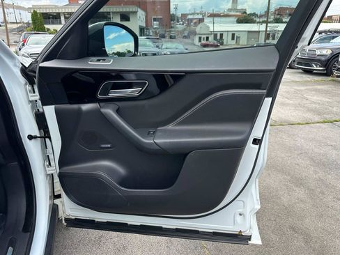 Used 2019 Jaguar F-PACE R-Sport AWD/4WD image 29