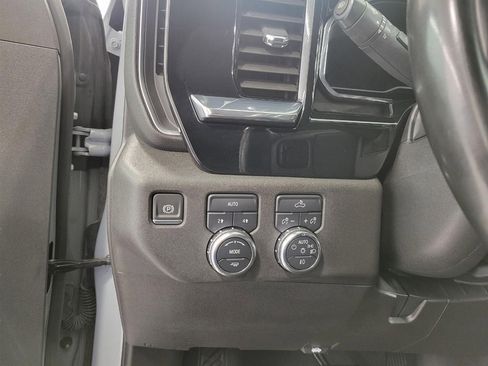 Used 2024 GMC Sierra 1500 Elevation AWD/4WD image 11