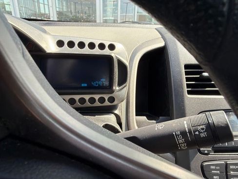 Used 2012 Chevrolet Sonic LT FWD image 9