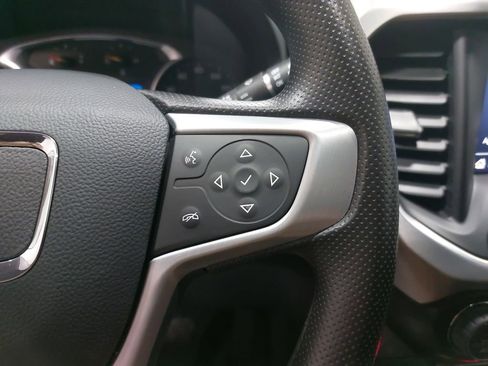 Used 2023 GMC Acadia SLE w/ Driver Convenience Package image 20