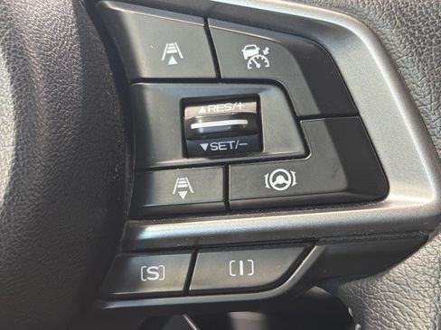 Used 2020 Subaru Forester Touring AWD/4WD image 31