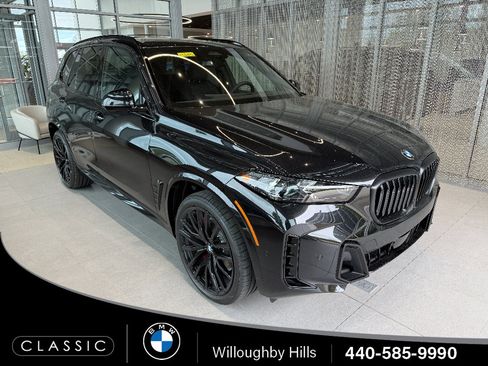 New 2026 BMW X5 xDrive40i w/ M Sport Package AWD/4WD image 1