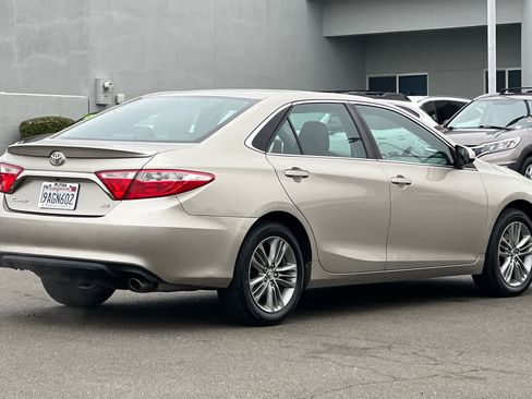 Certified 2016 Toyota Camry SE image 2