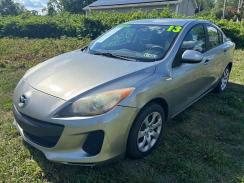 Used 2013 MAZDA MAZDA3 i Sport FWD image 1