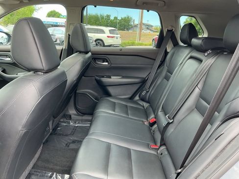 Used 2023 Nissan Rogue SL w/ SL Premium Package AWD/4WD image 18