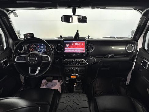 Used 2021 Jeep Wrangler Unlimited Sahara AWD/4WD image 39